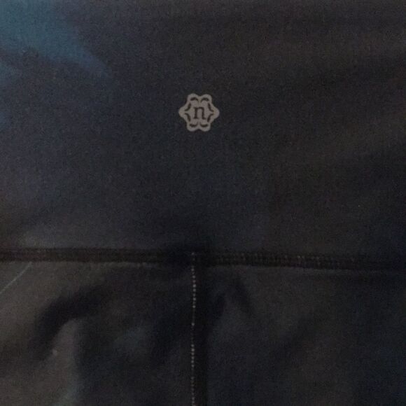 Nanette Lepore Women's Pull-On Printed Blue Black Compression Leggings Medium - Picture 3 of 8